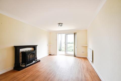 2 bedroom apartment for sale, Burford Road, Lechlade