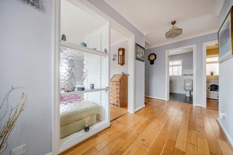 2 bedroom detached bungalow for sale, Beeston, Nottingham NG9