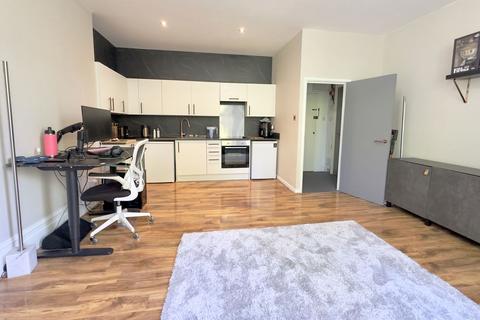 1 bedroom apartment for sale, Cavendish Road, Dean Park, Bournemouth, BH1