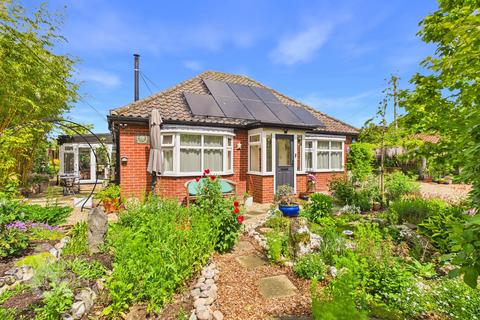 3 bedroom detached bungalow for sale, The Street, Brundall, Norwich