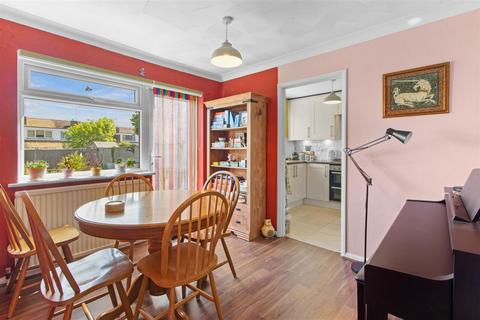 3 bedroom semi-detached house for sale, Windsor Way, Polegate BN26