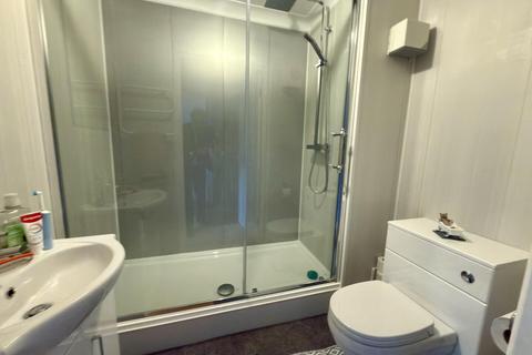 1 bedroom apartment for sale, Squires Court, Woodland Road, Darlington