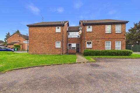 Studio to rent, Slough SL1