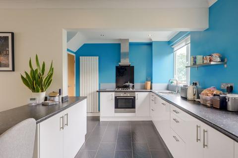 3 bedroom end of terrace house for sale, Pascoe Road, Hither Green, SE13