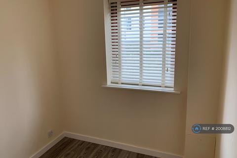 2 bedroom flat to rent, St Marys Court, Derby, DE1