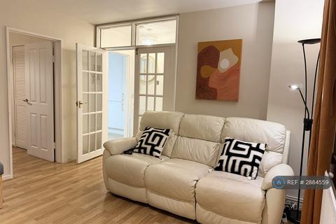 1 bedroom flat to rent, Thames Road, London, W4
