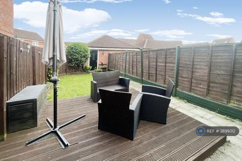 3 bedroom semi-detached house to rent, Sanders Way, Rotherham, S25