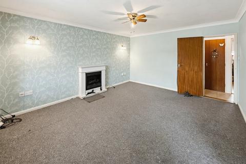 undefined, Hilltop Close, Rayleigh, SS6 7