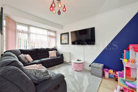 3 bedroom semi-detached house for sale, Mimms Hall Road, Potters Bar, EN6