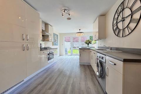 3 bedroom end of terrace house for sale, Bishops Way, Carlisle CA5