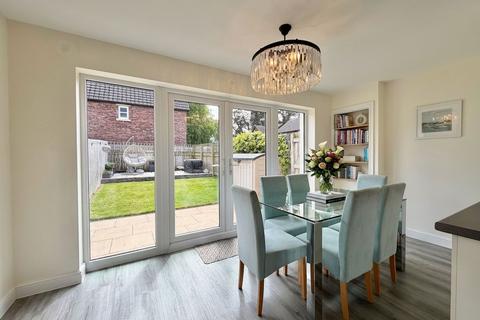 3 bedroom end of terrace house for sale, Bishops Way, Carlisle CA5