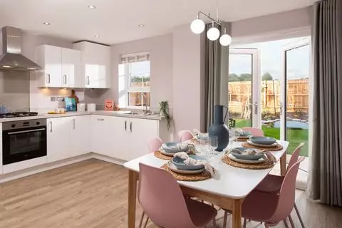 3 bedroom end of terrace house for sale – pohled 3