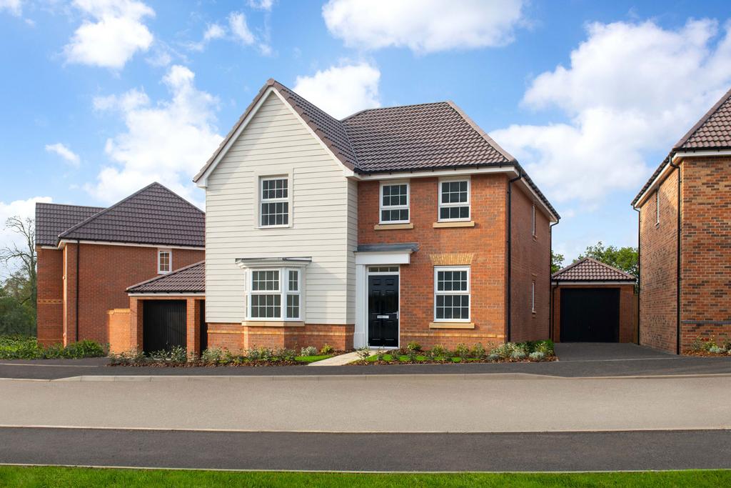 4 bedroom detached house for sale