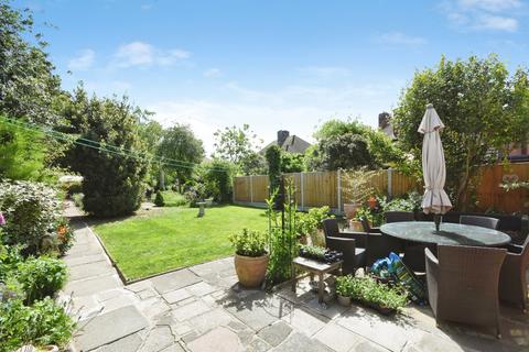 4 bedroom semi-detached house for sale, Hill Road, CHELMSFORD, Essex, CM2