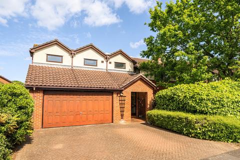 5 bedroom detached house for sale, Marquis Drive, Gillingham ME7