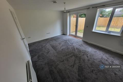 3 bedroom terraced house to rent, Fairmill Grove, Congleton, CW12