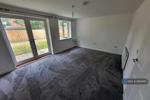 3 bedroom terraced house to rent, Fairmill Grove, Congleton, CW12
