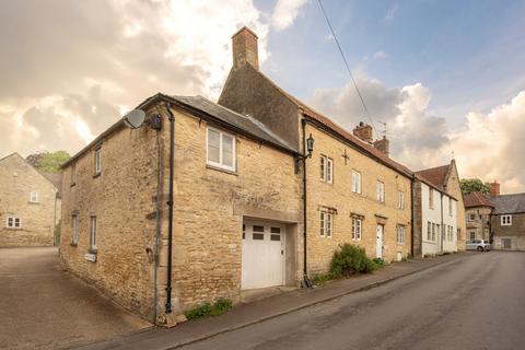 3 bedroom barn conversion for sale, Sheepfair Lane, Marshfield, SN14