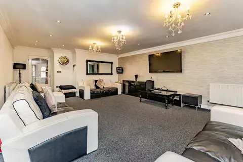 undefined, Heythrop Drive, Middlesbrough TS5