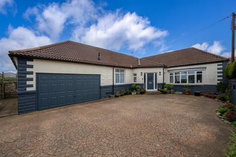 3 bedroom detached bungalow for sale, Roseville & Annex, Sunnyside, Tweedmouth, TD15