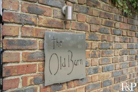 6 bedroom barn conversion for sale, Stoke Poges, Buckinghamshire