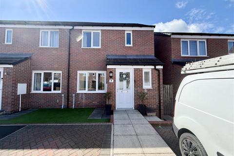 3 bedroom house for sale, Blackcap Close, Houghton Le Spring DH5