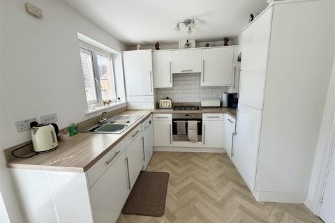 3 bedroom house for sale, Blackcap Close, Houghton Le Spring DH5
