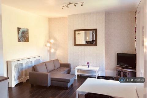 1 bedroom in a house share to rent, Dewsland Park, Newport, NP20