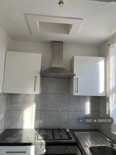 1 bedroom flat to rent, Cliff Avenue, Salford, M7