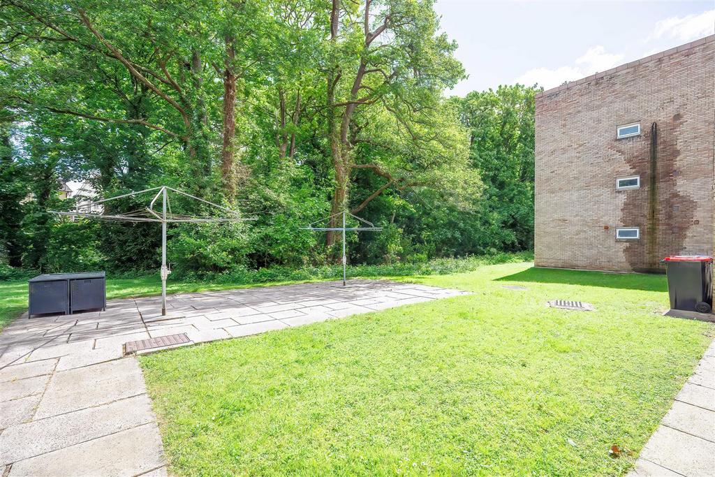 Woodside Court, Lisvane, Cardiff - View 2