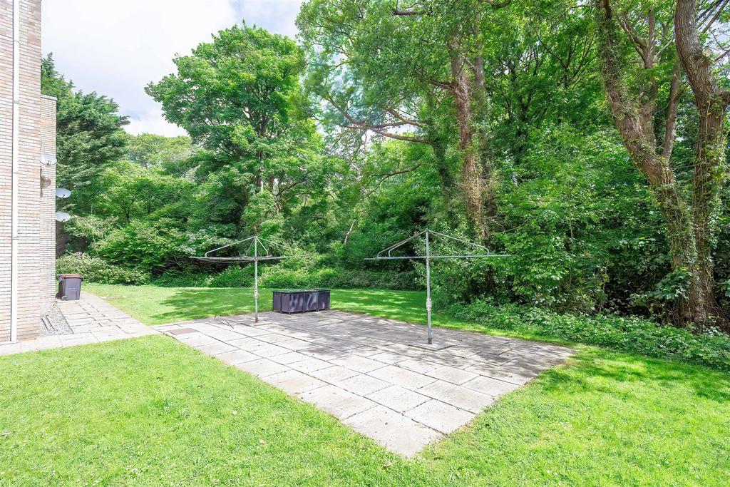 Woodside Court, Lisvane, Cardiff - View 3