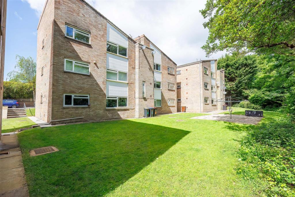 Woodside Court, Lisvane, Cardiff - View 4