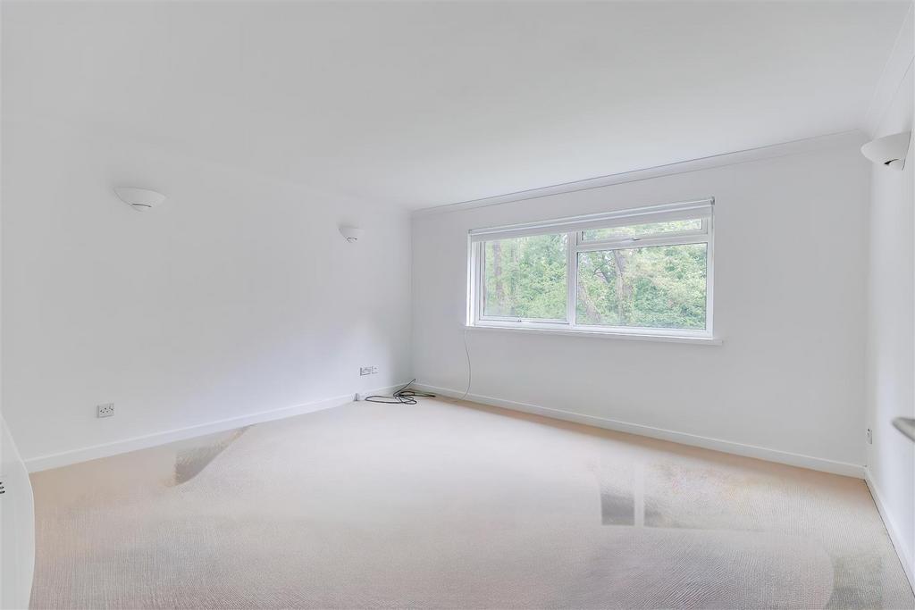 Woodside Court, Lisvane, Cardiff - View 6