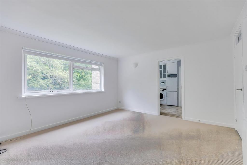 Woodside Court, Lisvane, Cardiff - More