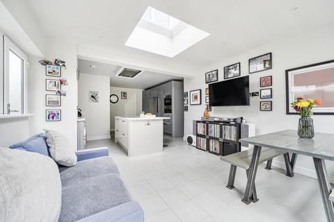 2 bedroom semi-detached house for sale, Maidenhead,  Berkshire,  SL6