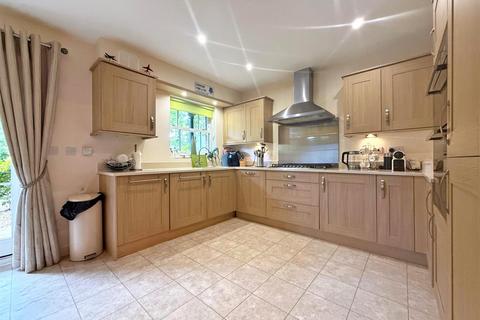 4 bedroom townhouse for sale, Cadman Place, The Old Meadow, Shrewsbury