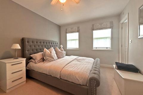4 bedroom townhouse for sale, Cadman Place, The Old Meadow, Shrewsbury