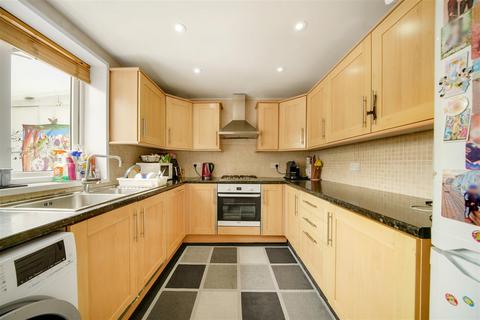 3 bedroom terraced house for sale, Cannington Road, Dagenham, RM9