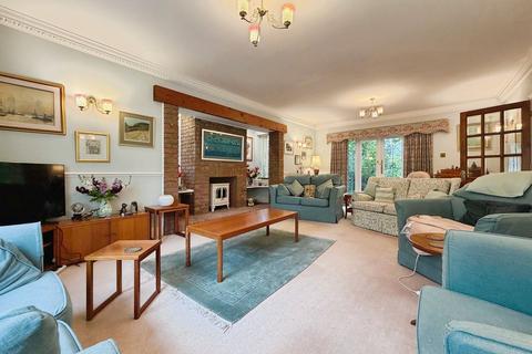 5 bedroom detached house for sale, Lethbridge Park, Taunton TA4