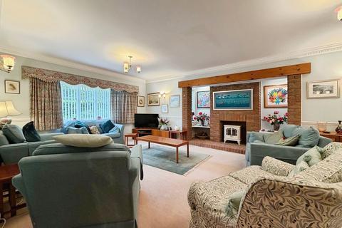 5 bedroom detached house for sale, Lethbridge Park, Taunton TA4