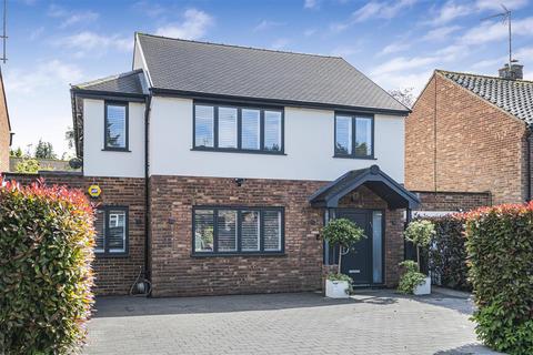 4 bedroom detached house for sale, Kitswell Way, Radlett