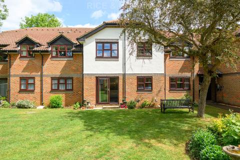 2 bedroom retirement property for sale, Addlestone KT15