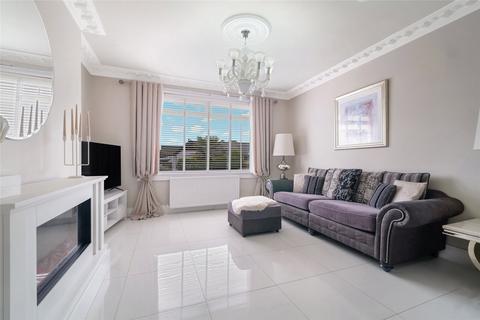2 bedroom bungalow for sale, Cumbernauld Road, Stepps, Glasgow, North Lanarkshire, G33