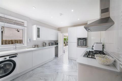 2 bedroom bungalow for sale, Cumbernauld Road, Stepps, Glasgow, North Lanarkshire, G33