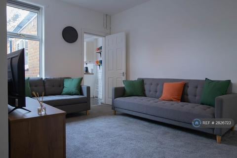 Terraced house - South St, Wolverhampton, WV10