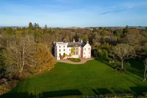 9 bedroom castle for sale