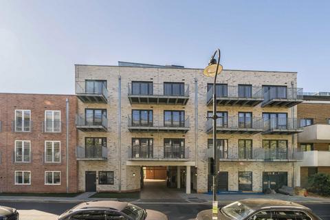 2 bedroom flat for sale, Warwick Road, London W5