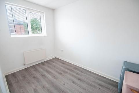 2 bedroom mews for sale, Market Street, Manchester M26