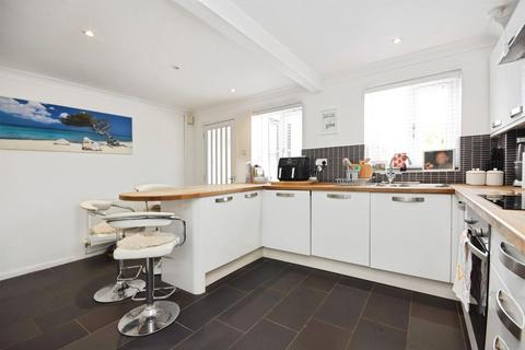 4 bedroom detached house for sale, Vermeer Ride, Chelmsford
