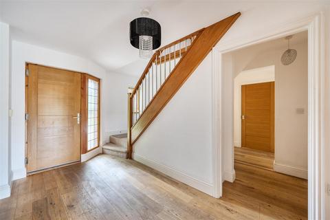 5 bedroom detached house for sale, Forest Road, East Horsley